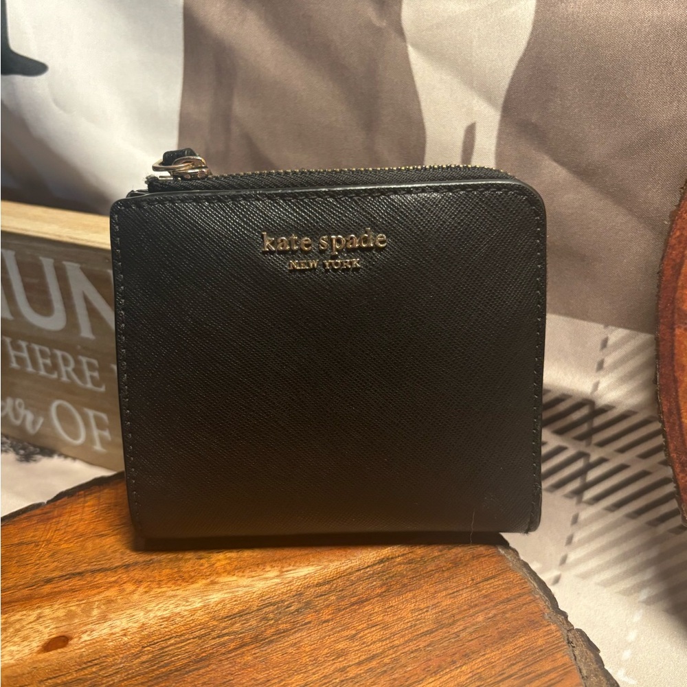 Kate Spade Black Wallet Sleek Minimalist Design
